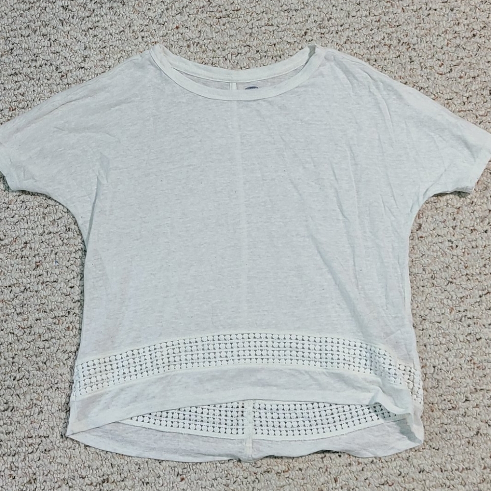 Old Navy tee